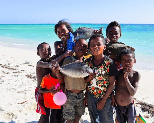 Sourire enfant plage